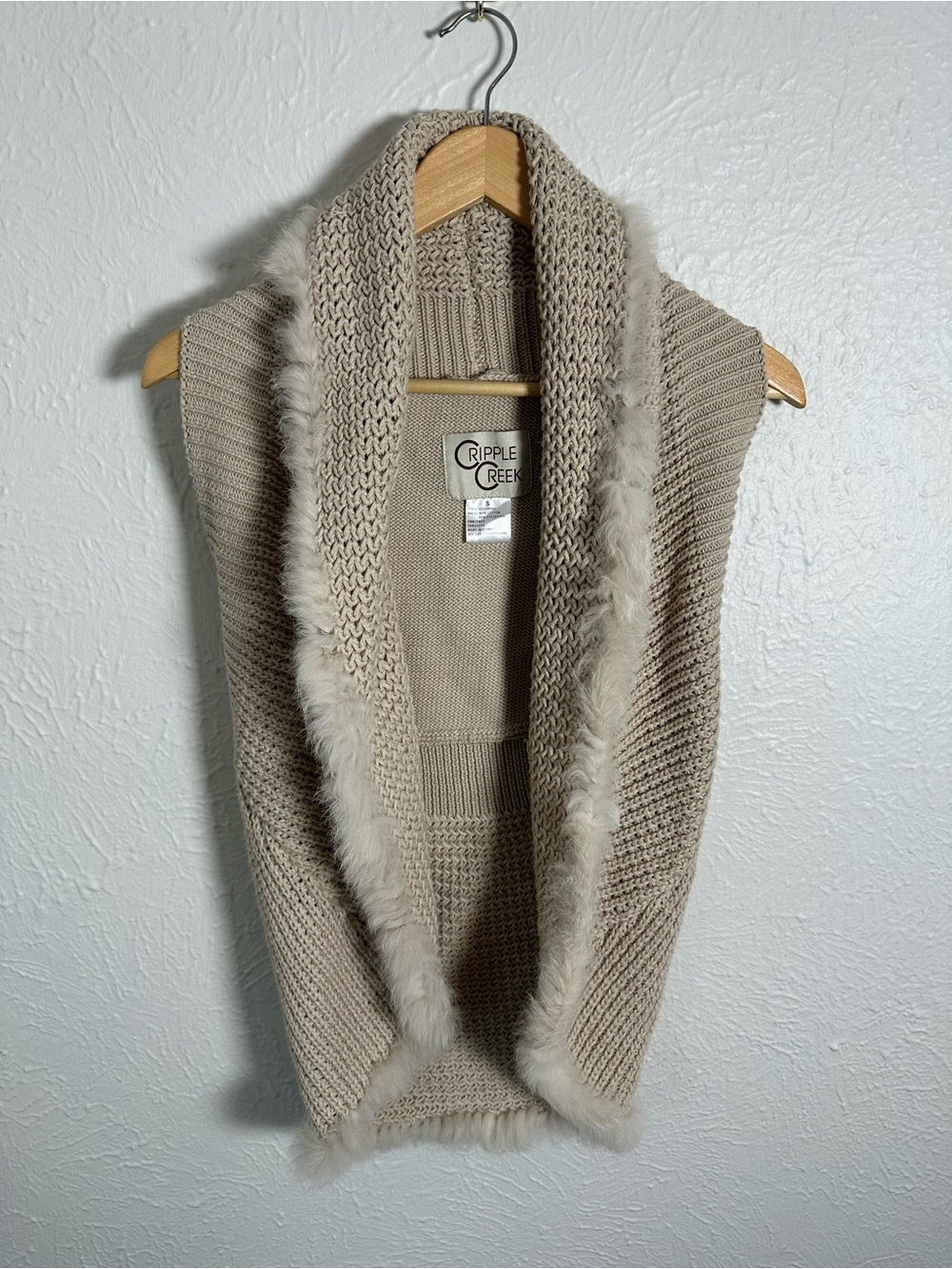 Cripple Creek Faux Fur Trim Sweater Vest Womens Small Western Ranchwear Cardigan